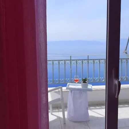 Ξενοδοχείο με διαμερίσματα Anemolia