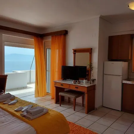 Anemolia Aparthotel 3*