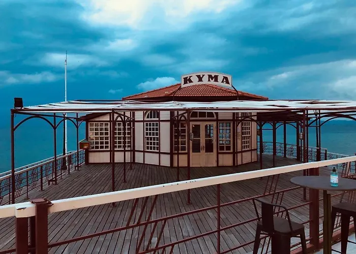 Aparthotel Anemolia 3*